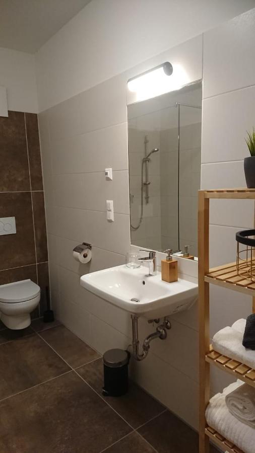 Ferienwohnung neben dem Schloss Porcia Spittal an der Drau Exterior foto